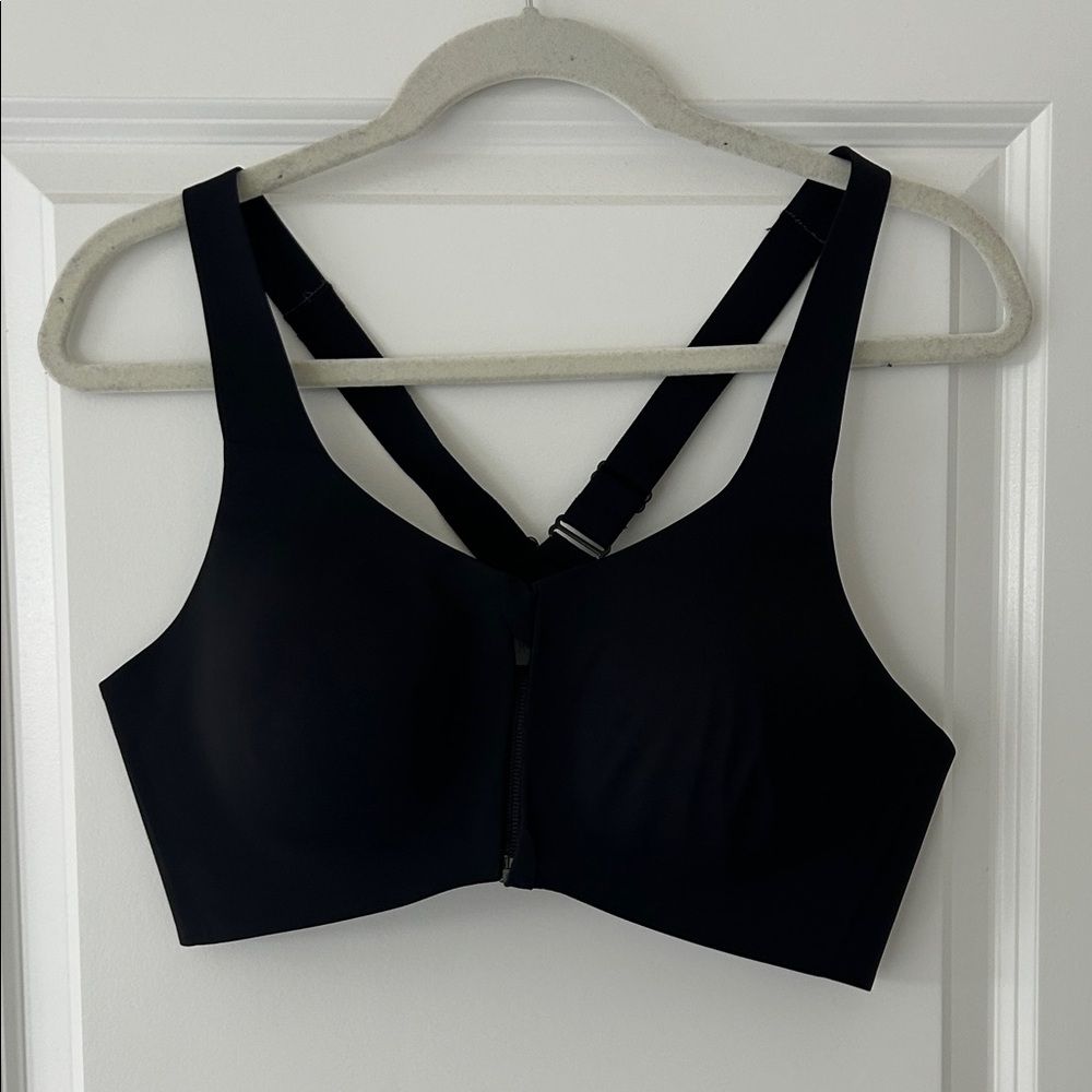 Knix Catalyst Front-Zip Wireless Sports Bra with Cross-Back Straps in Black
